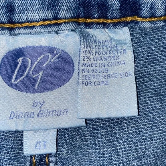 Vintage D2 by Diane Gilman High Rise Wide Leg Flare Creased Denim Jeans Size 4T - Picture 11 of 11